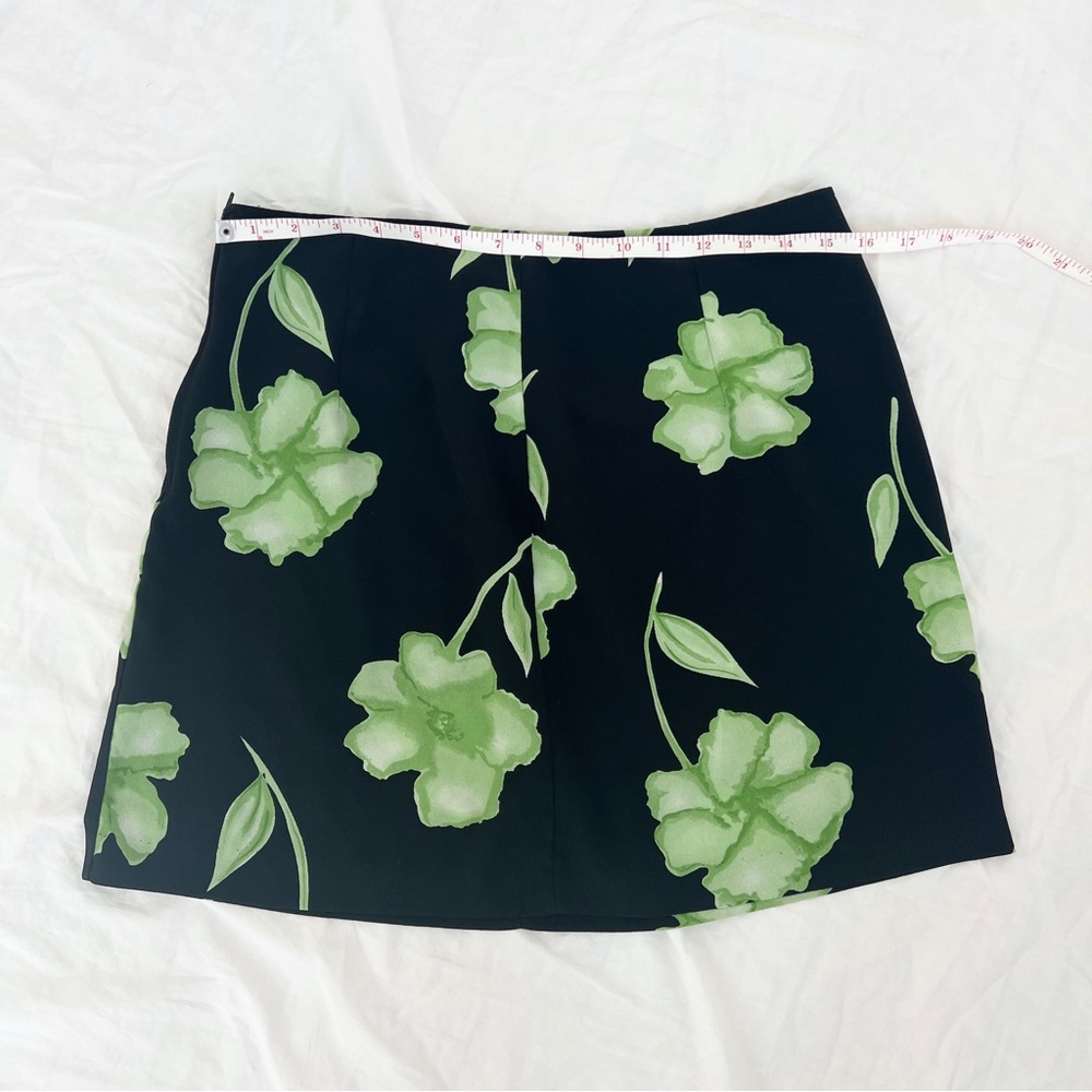 Vintage black and green floral mini skirt - Picture 6 of 7